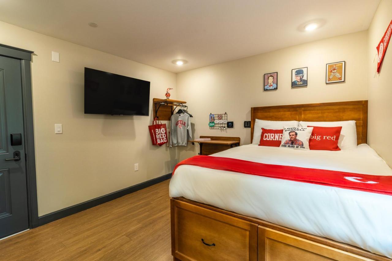 The Dorm Hotel Ithaca Ngoại thất bức ảnh
