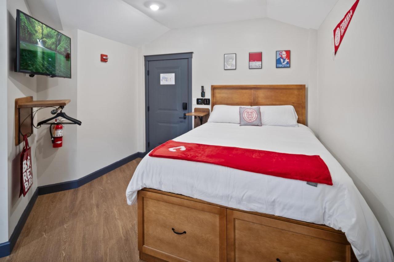 The Dorm Hotel Ithaca Ngoại thất bức ảnh